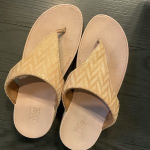 FitFlop Lulu Rose Leather Sandals